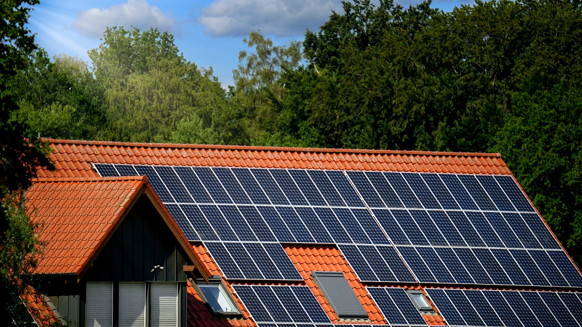 Rooftop solar installation